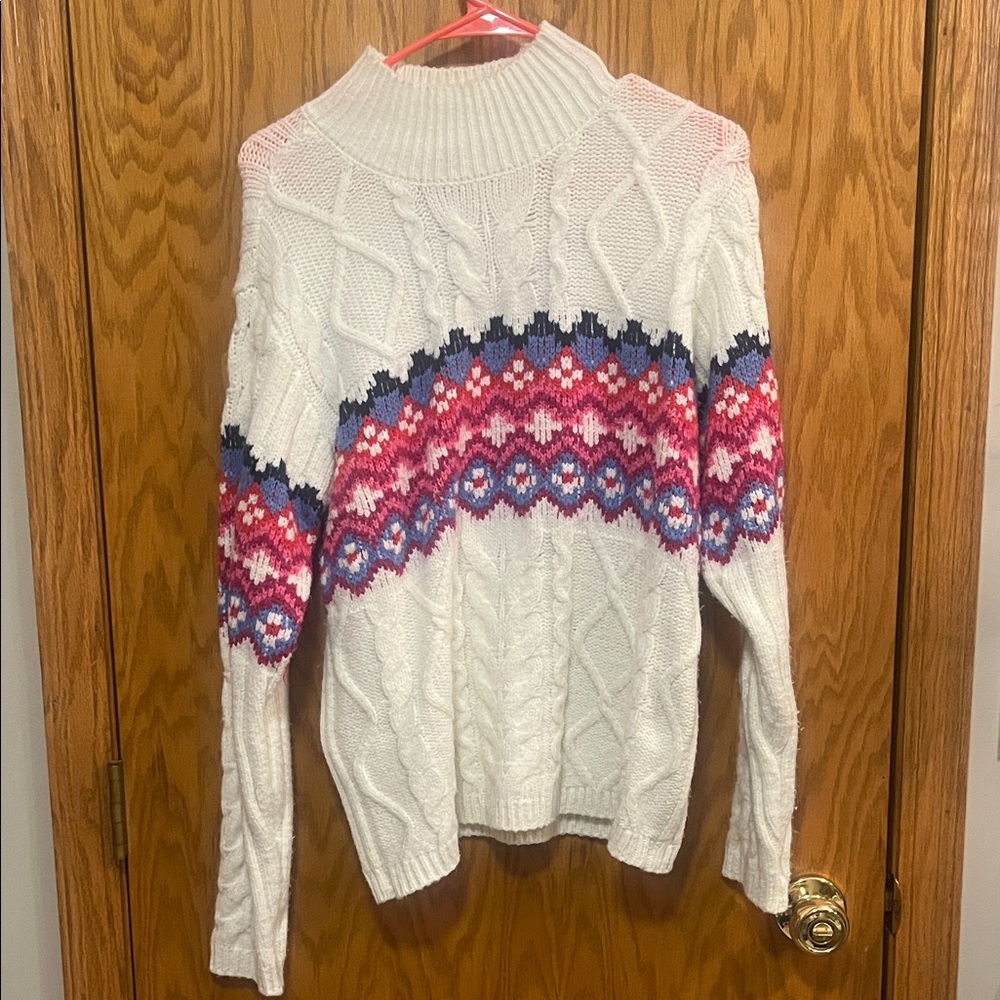 St. John's Bay White Sweater with Pink and Blue Pattern